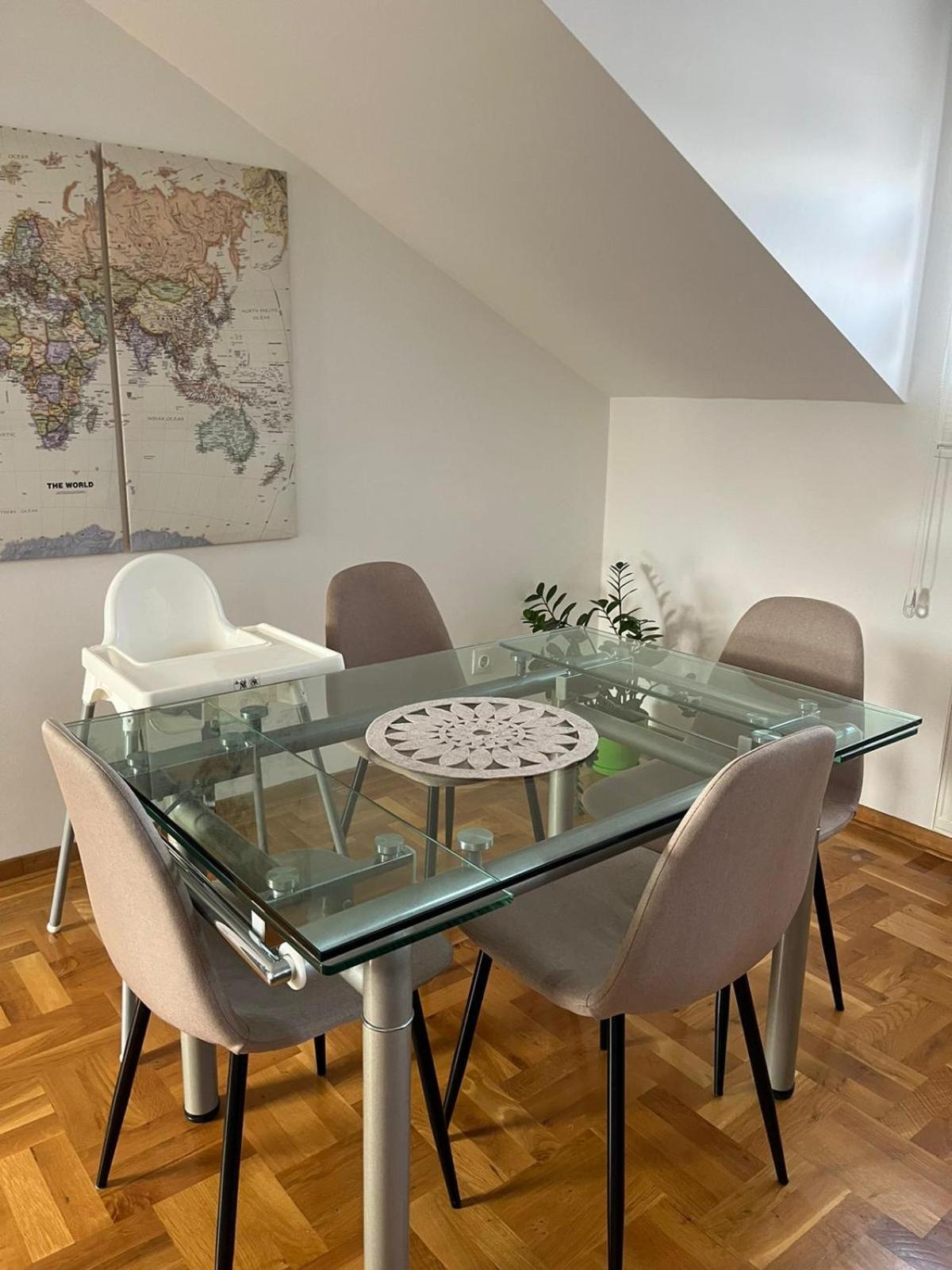 Apartman Mia Centar 쿠르셰바츠 외부 사진