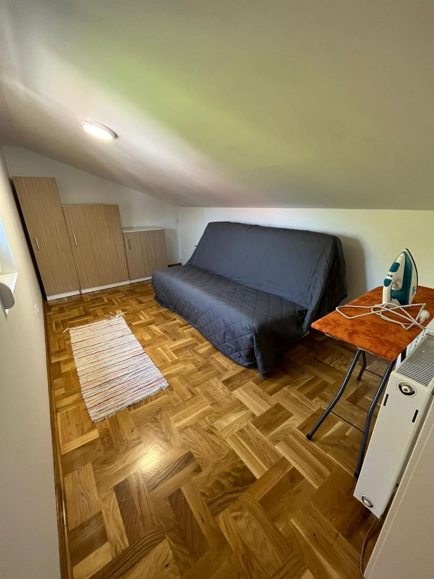 Apartman Mia Centar 쿠르셰바츠 외부 사진